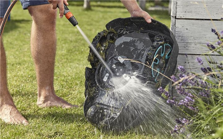 Leichte Reinigung per Gartenschlauch